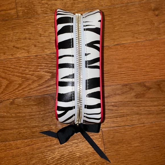 Makeup travel case - Picture 2 of 5